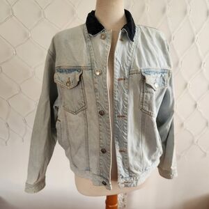 Vintage Distressed Denim GAP Jean Jacket • Stonewashed • Tagged Size Small